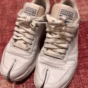 Maison Margiela x Reebok White Tabi Sneakers